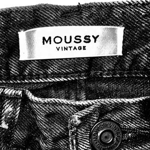 Size 25, Moussy Brand, skinny leg, Good condition.